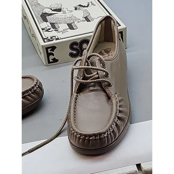 SAS Siesta Lace Up Soft Step Walking Shoe Taupe Womens 8.5 Hand-sewn USA Leather - Picture 5 of 6